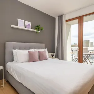 **** Aparthotel Vagabond Downtown Hongarije